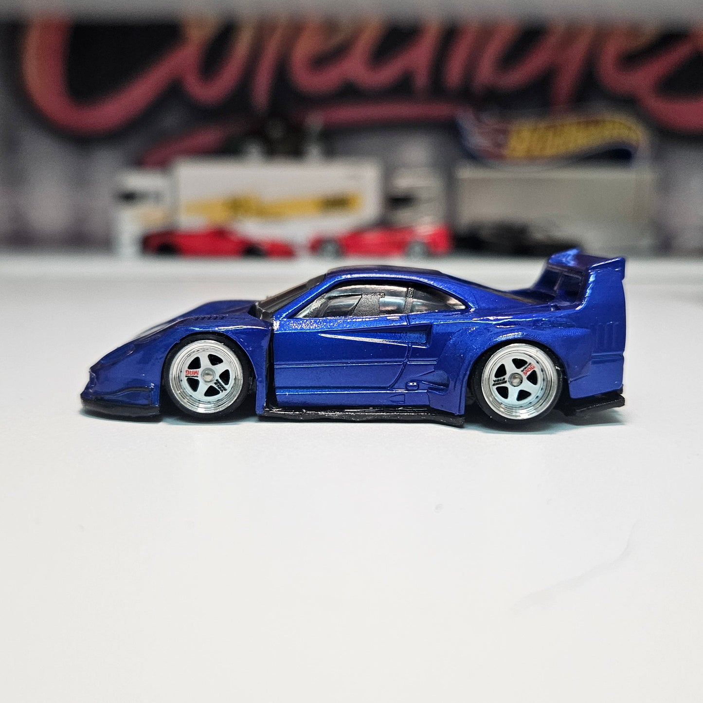 Ferrari F40 LBWK